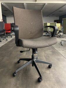 Pre-Owned - Stylex Insight Conference Chair