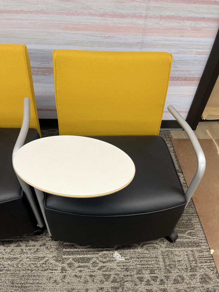 Pre-Owned Herman Miller Celeste - Tablet Arm Chair - Yellow