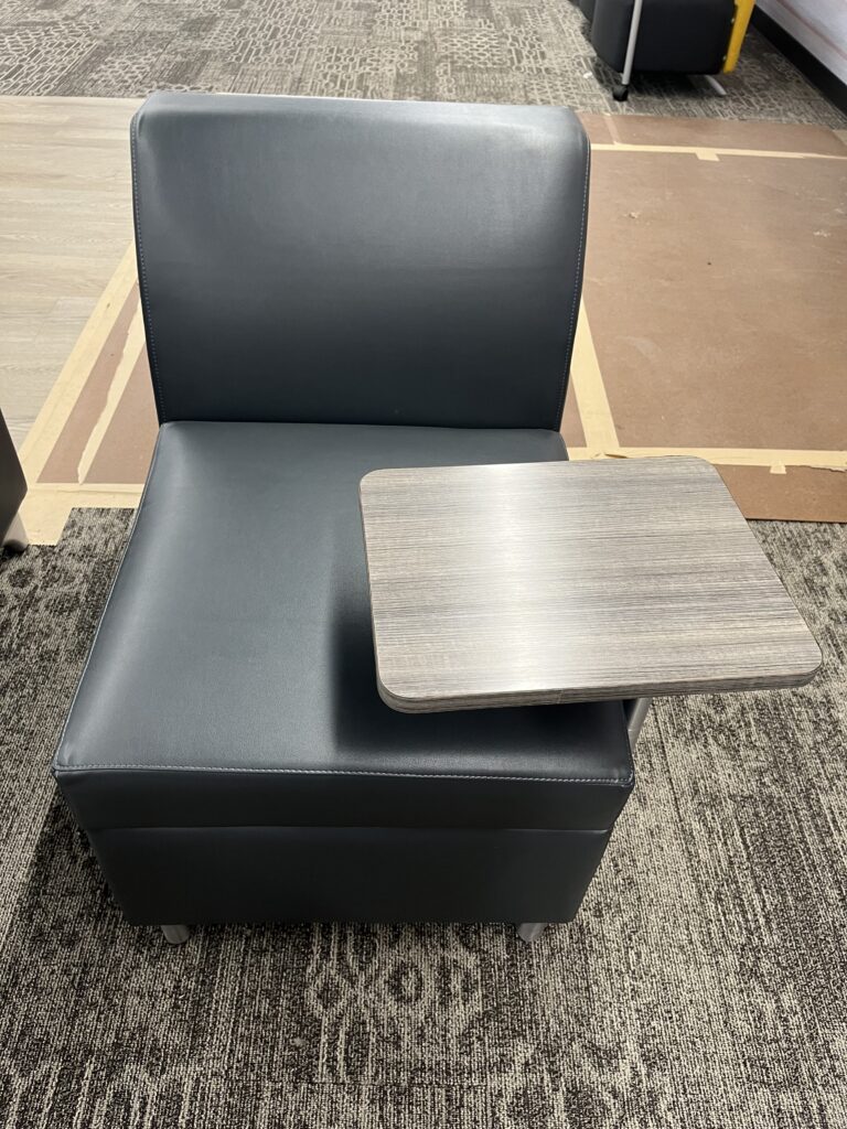 Pre-Owned Tablet Arm Chair - Gray