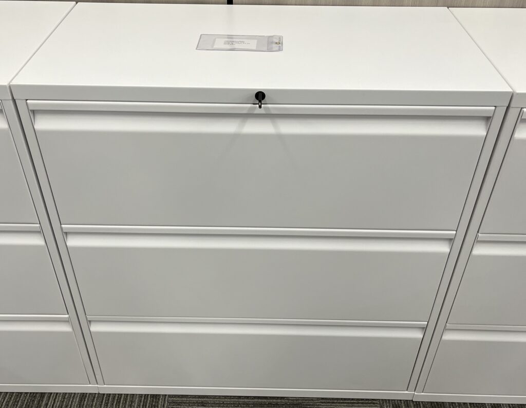 Pre-Owned 36" White Lateral 3H Lateral File