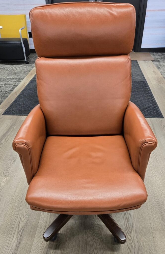 Pre-Owned Conference Chair - Orange with Wooden Base