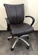Pre-Owned, SitOnIt Glove Conference Chair, Leather