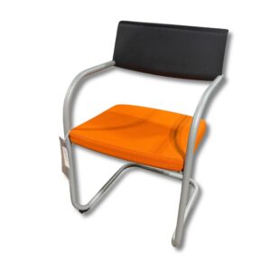 Pre-Owned Knoll Side Chair
