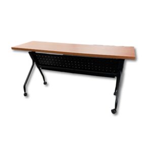 Pre-Owned Wooden Nesting table - 19" x 60"