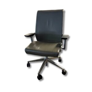 Pre-Owned Steelcase Think Task Chair