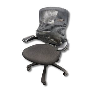 Pre-Owned Knoll Generation Task Chair with Green Fabric Seat
