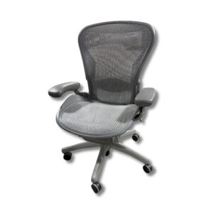 Pre-Owned Herman Miller Aeron Task Chair - Silver