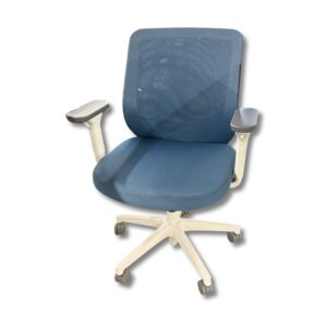 Pre-Owned Poppin Max Task Chair - Blue