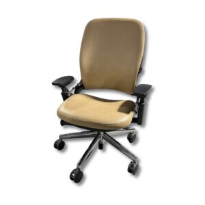 Pre-Owned Steelcase Leap Task Chair - Brown with Chrome Base